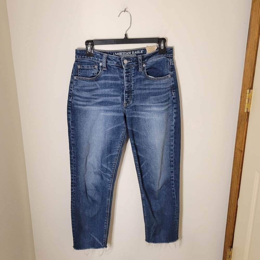 American Eagle Women's Vintage Hi-Rise Jeans - Size (6) - Excellent Condition